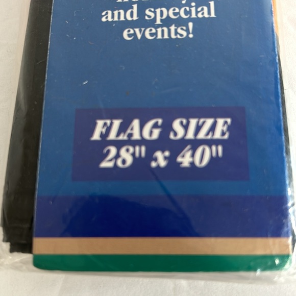 Meadow Creek Vintage Halloween NOS Sealed Set of 3 Decorative Flags 28” x 40” - Picture 11 of 15